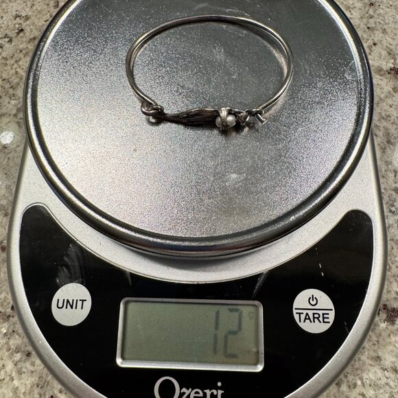 Pat Pearlman Otter Cuff Bracelet. Sterling Silver. White Pearl-NWOT - Picture 4 of 4